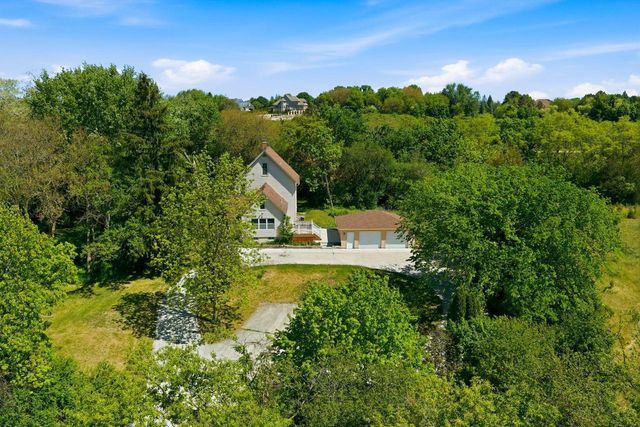 N48W28676 Lisbon AVENUE, Hartland, WI 53029