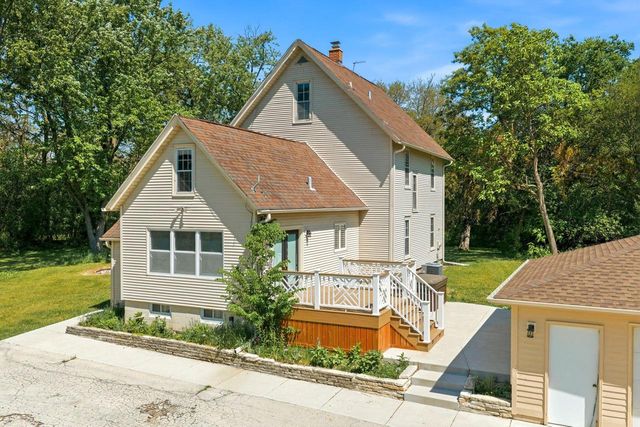 N48W28676 Lisbon AVENUE, Hartland, WI 53029