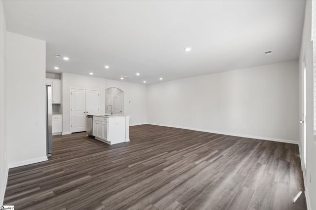 293 E Compass Way, Easley, SC 29640