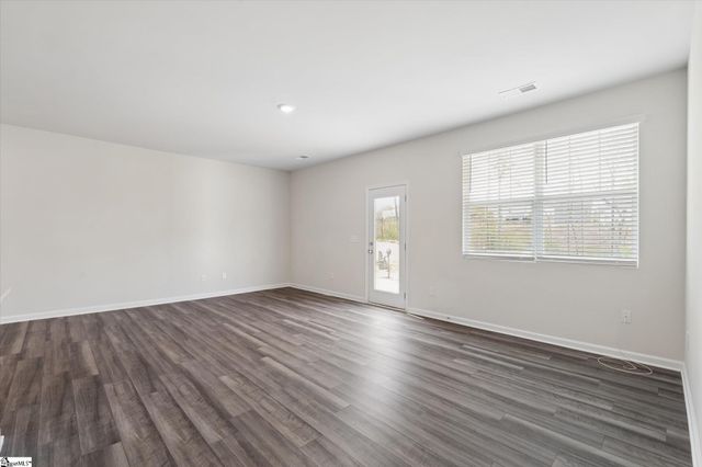 293 E Compass Way, Easley, SC 29640