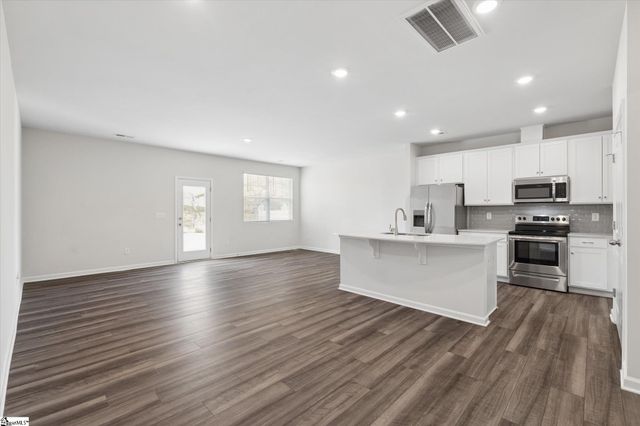 293 E Compass Way, Easley, SC 29640