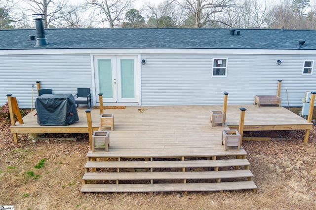 6 Homeplace Court, Simpsonville, SC 29680