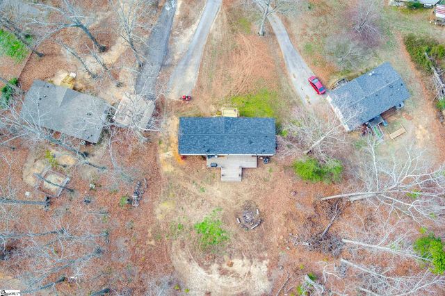 6 Homeplace Court, Simpsonville, SC 29680