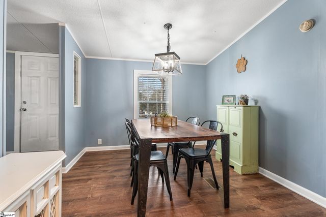 6 Homeplace Court, Simpsonville, SC 29680