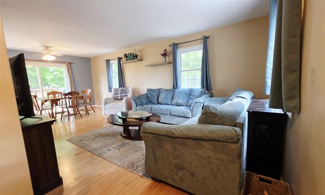 1015 Pequena Drive, Lake Isabella, MI 48893