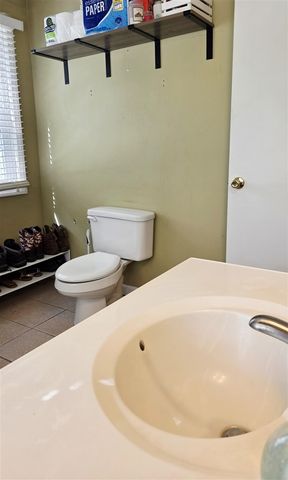 1015 Pequena Drive, Lake Isabella, MI 48893