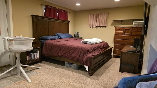 1015 Pequena Drive, Lake Isabella, MI 48893