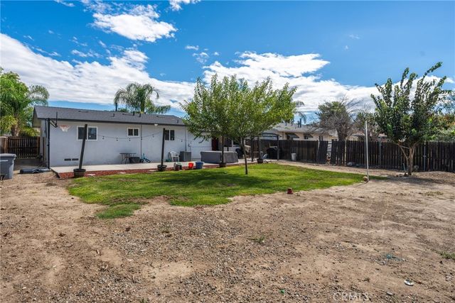 601 S Taylor, Hemet, CA 92543