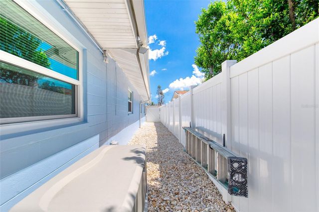 32 PLAZA DRIVE, Ormond Beach, FL 32176