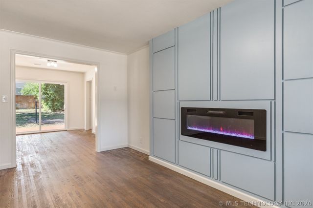 1328 S Louisville Avenue, Tulsa, OK 74112