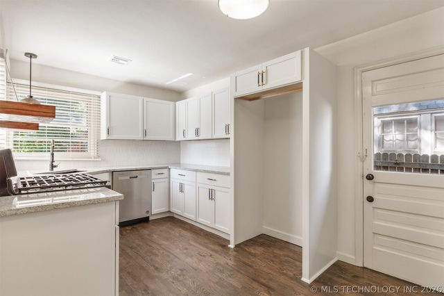 1328 S Louisville Avenue, Tulsa, OK 74112