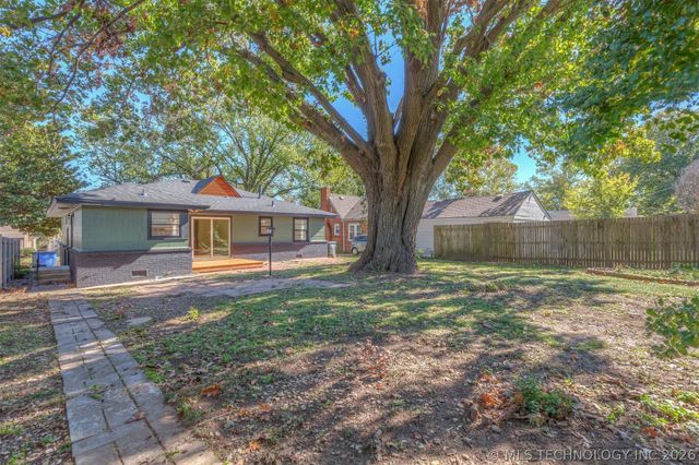 1328 S Louisville Avenue, Tulsa, OK 74112