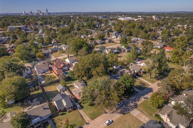 1328 S Louisville Avenue, Tulsa, OK 74112