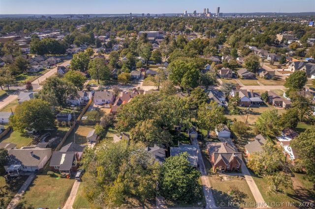 1328 S Louisville Avenue, Tulsa, OK 74112