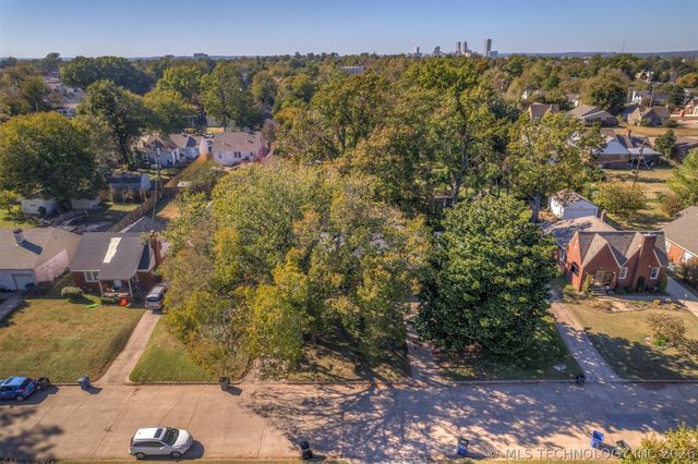 1328 S Louisville Avenue, Tulsa, OK 74112