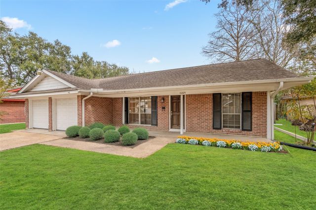 11225 Cliffwood Drive, Houston, TX 77035