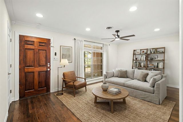 11225 Cliffwood Drive, Houston, TX 77035