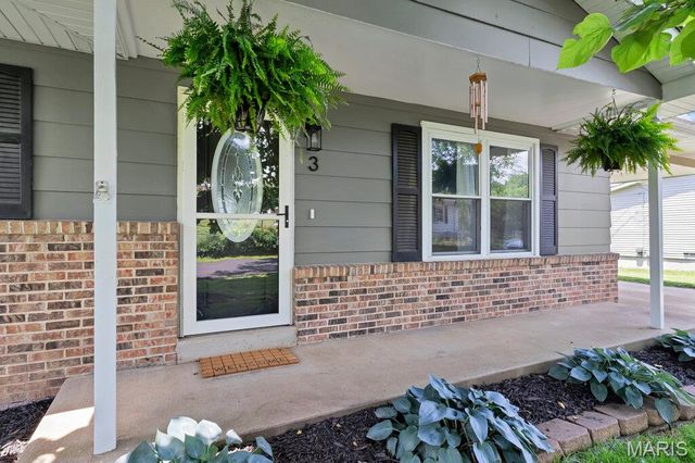 3 Orf Place, Eureka, MO 63025