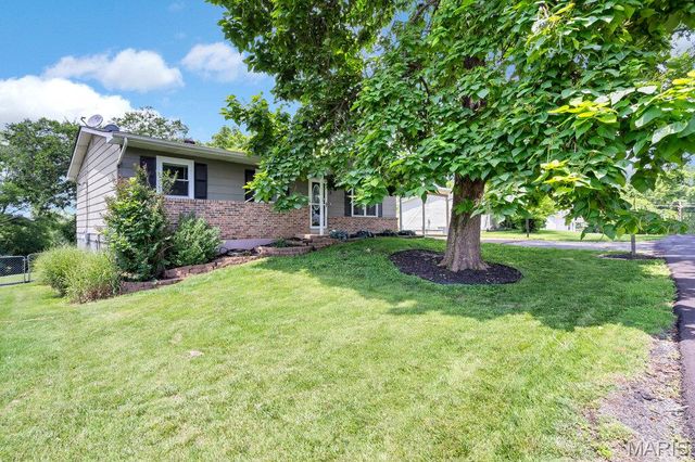 3 Orf Place, Eureka, MO 63025