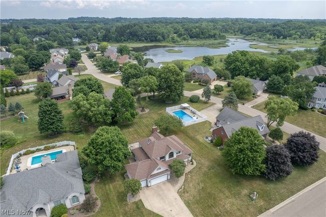 8521 Gentry Street NW, Massillon, OH 44646