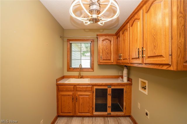 8521 Gentry Street NW, Massillon, OH 44646