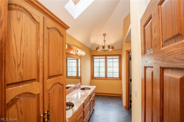 8521 Gentry Street NW, Massillon, OH 44646
