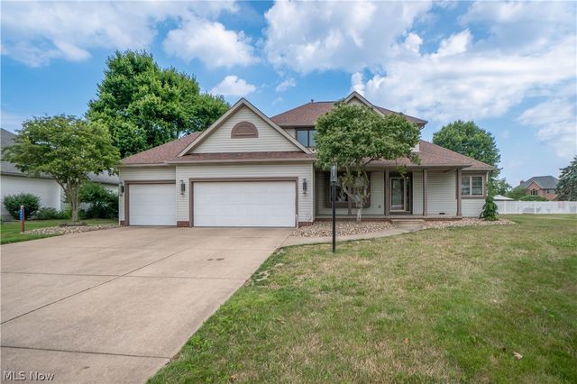 8521 Gentry Street NW, Massillon, OH 44646