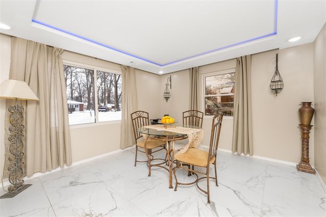 1729 Vickery Road, Portage, MI 49002