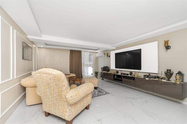 1729 Vickery Road, Portage, MI 49002