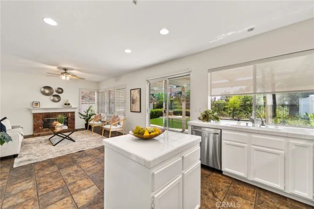 1918 Edinburgh Way, Fullerton, CA 92831