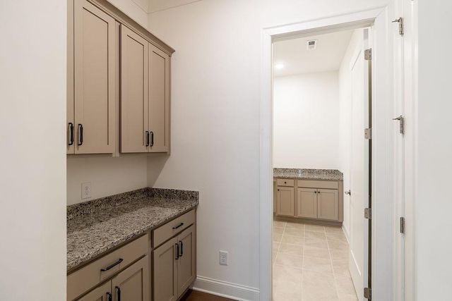 6954 Scenic Overlook Trace, Flowery Branch, GA 30542