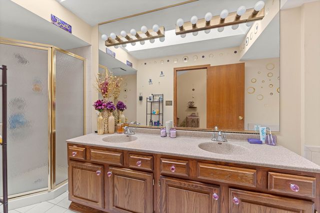 6930 Lexington Court, Tinley Park, IL 60477