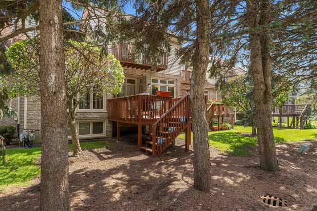 6930 Lexington Court, Tinley Park, IL 60477