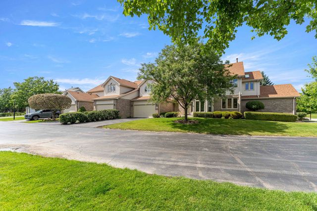 6930 Lexington Court, Tinley Park, IL 60477