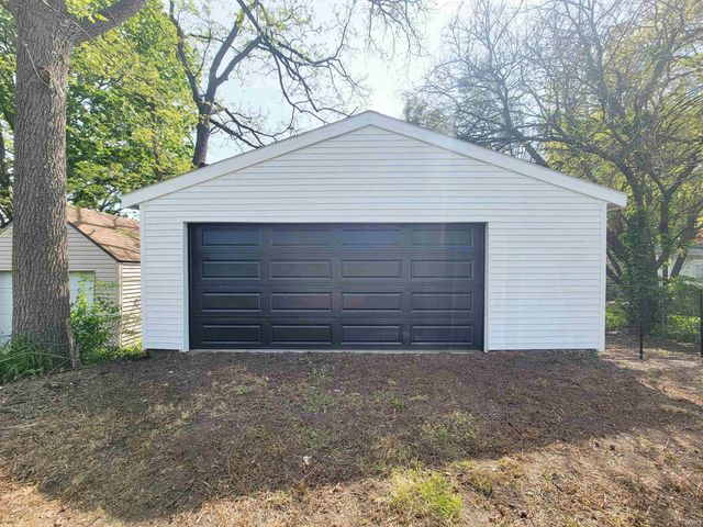 1501 N Adams Street, South Bend, IN 46628