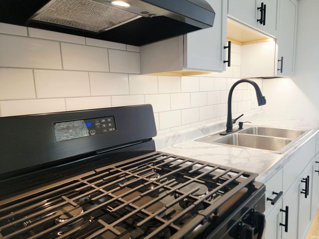 1501 N Adams Street, South Bend, IN 46628