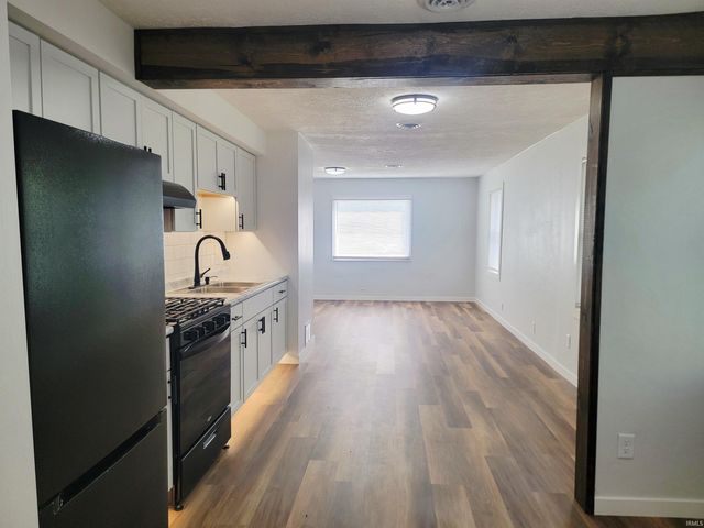 1501 N Adams Street, South Bend, IN 46628