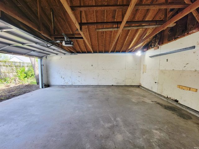 1501 N Adams Street, South Bend, IN 46628