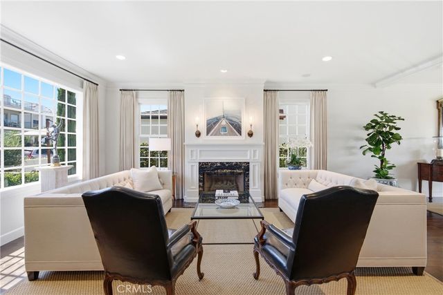 309 Marigold Avenue, Corona Del Mar, CA 92625