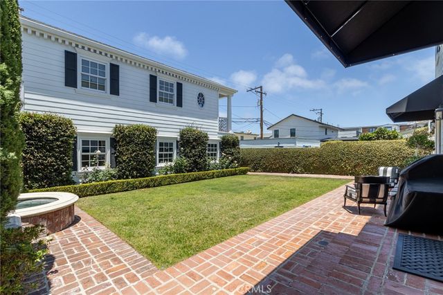 309 Marigold Avenue, Corona Del Mar, CA 92625