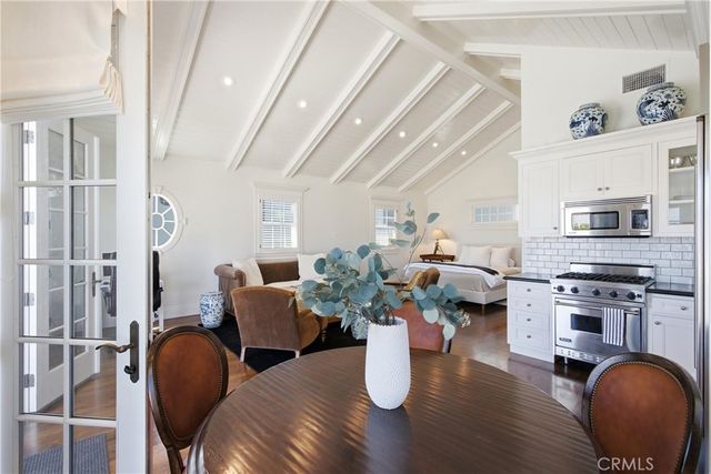 309 Marigold Avenue, Corona Del Mar, CA 92625