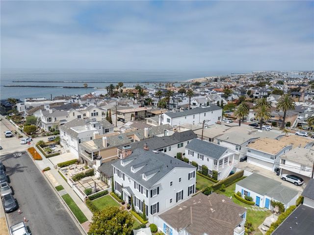 309 Marigold Avenue, Corona Del Mar, CA 92625