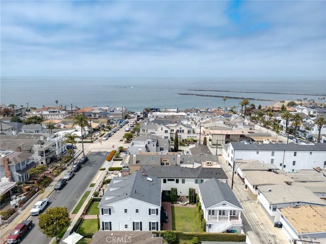 309 Marigold Avenue, Corona Del Mar, CA 92625