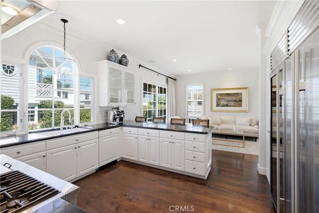 309 Marigold Avenue, Corona Del Mar, CA 92625