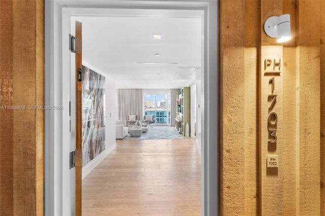 102 24th Street PH-1703, Miami Beach, FL 33139