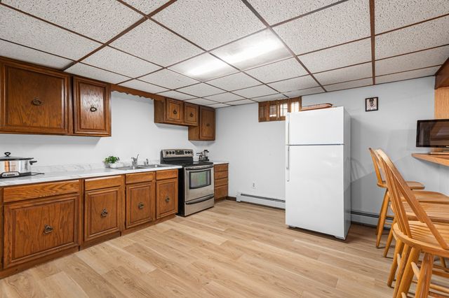 12 Indian Path, Grafton, MA 01536