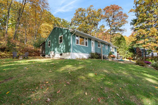 12 Indian Path, Grafton, MA 01536