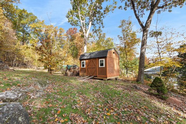 12 Indian Path, Grafton, MA 01536