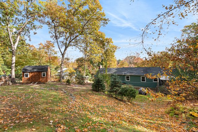 12 Indian Path, Grafton, MA 01536