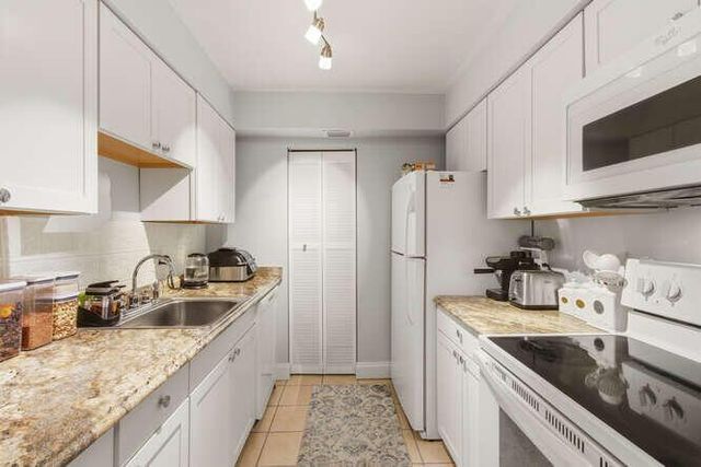 12030 Alternate A1a A4, Palm Beach Gardens, FL 33410